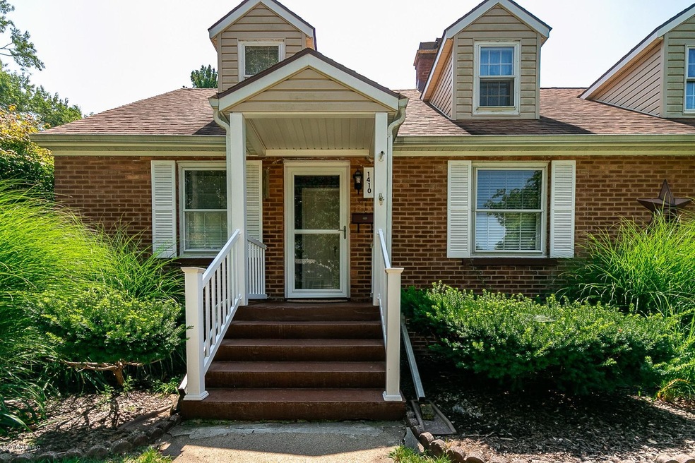 1410 Regent St, Niles, MI 49120 - photo 1