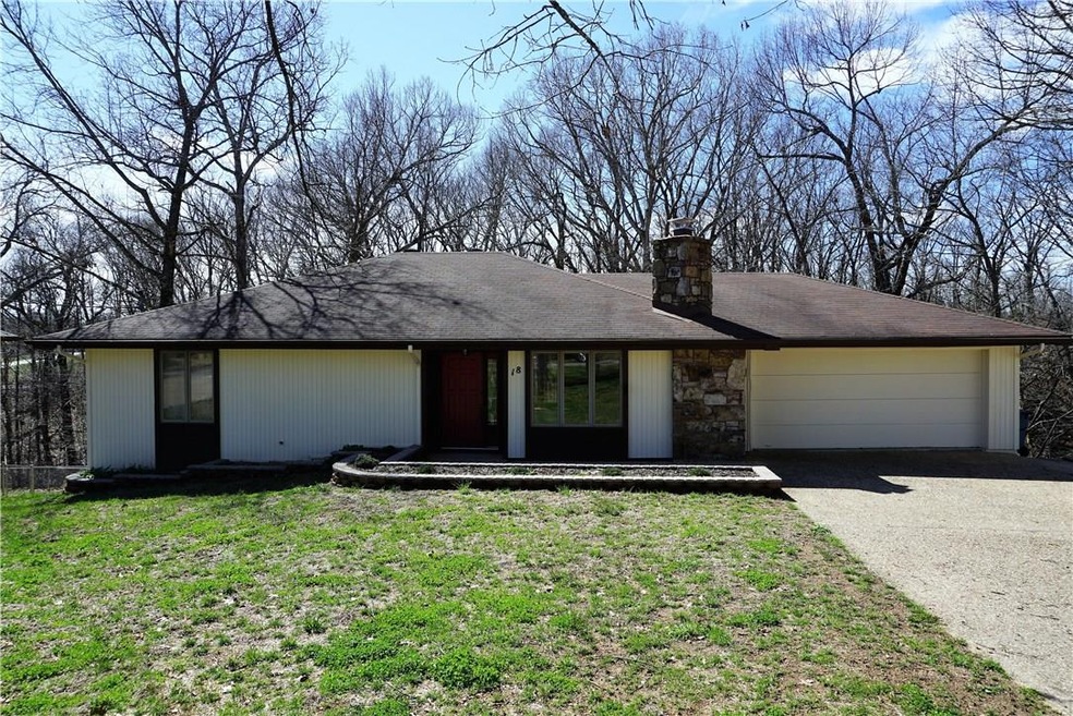 18 Scarborough Ln, Bella Vista, AR 72715 - photo 1