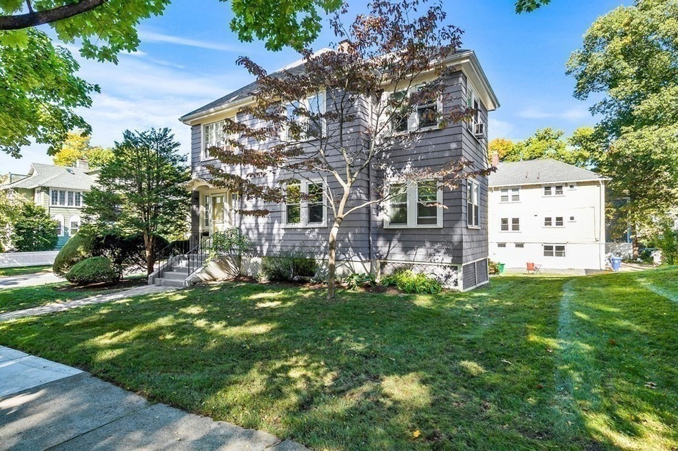 15 Frederick St unit 1, Newtonville, MA 02460 - photo 1