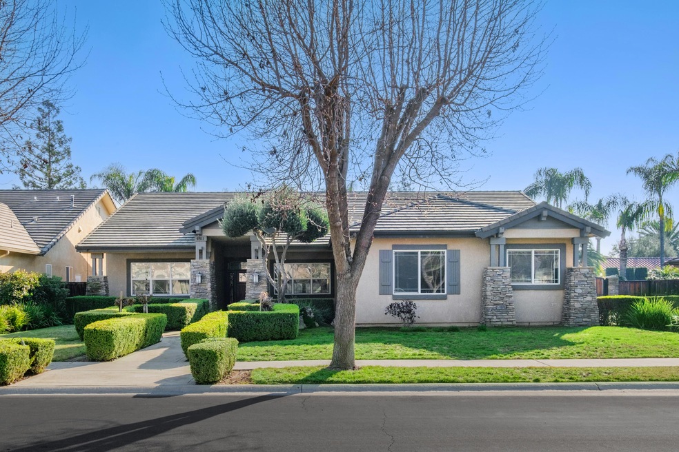 4811 W Vine Ave Visalia CA-print-001-035