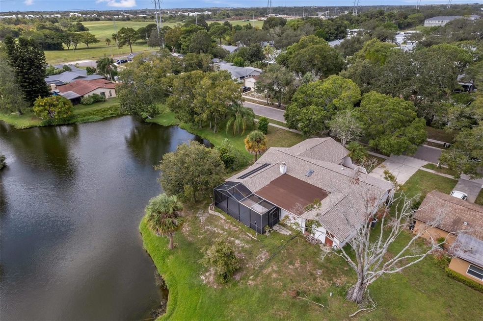 614 Sugar Mill Rd, Tarpon Springs, FL 34689 - photo 1