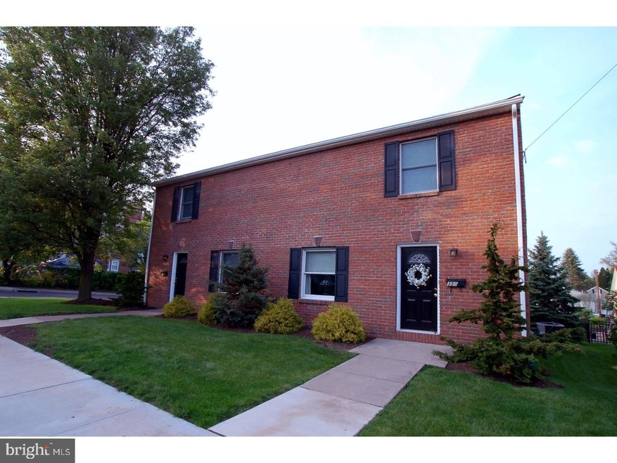 355 Washington Ave, Sellersville, PA 18960 - photo 1