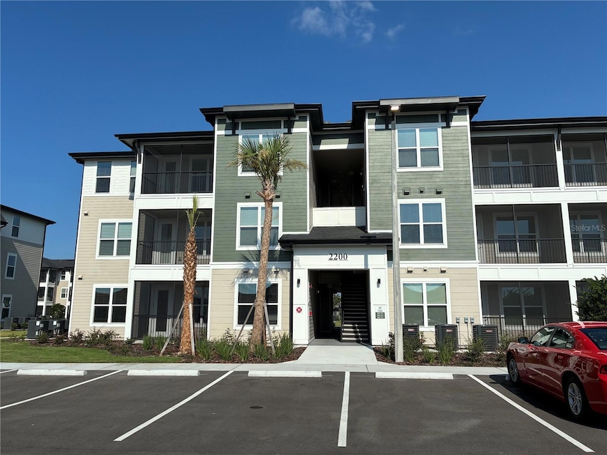 For Rent $1,560/month