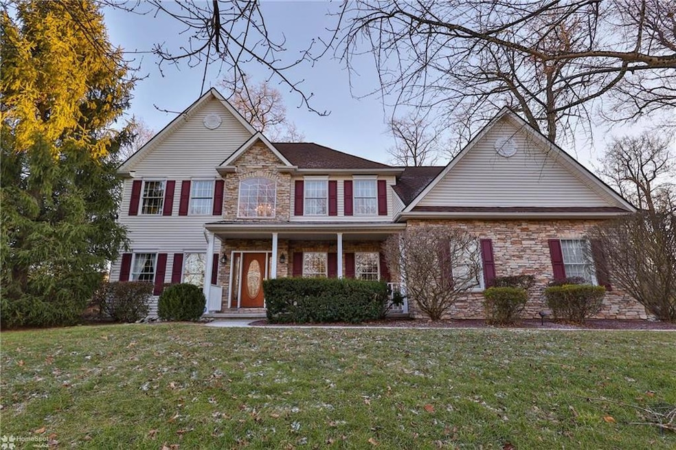 1651 Fieldstone St, Allentown, PA 18106 - photo 1