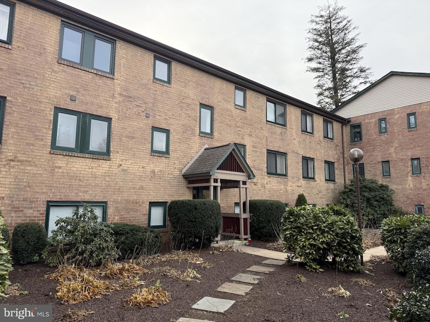 4703 Center Terrace Ln, Wilmington, DE 19802 - photo 1