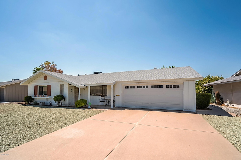 10221 W Pinehurst Dr