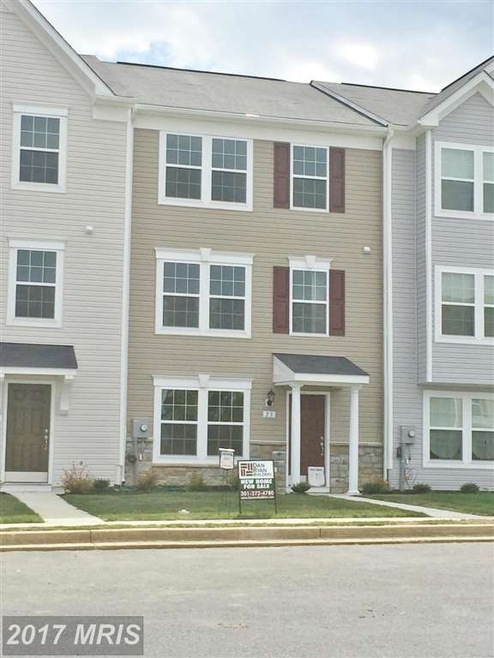 23 Private Ct, Bunker Hill, WV 25413 - photo 1