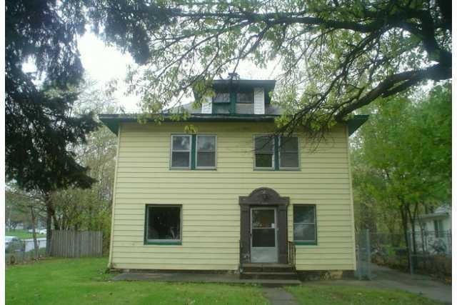Exterior Front.