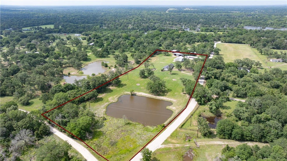 View of property location with property boundaries