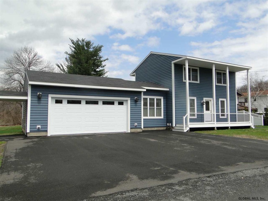 2 Birch Ln, Rensselaer, NY 12144 - photo 1