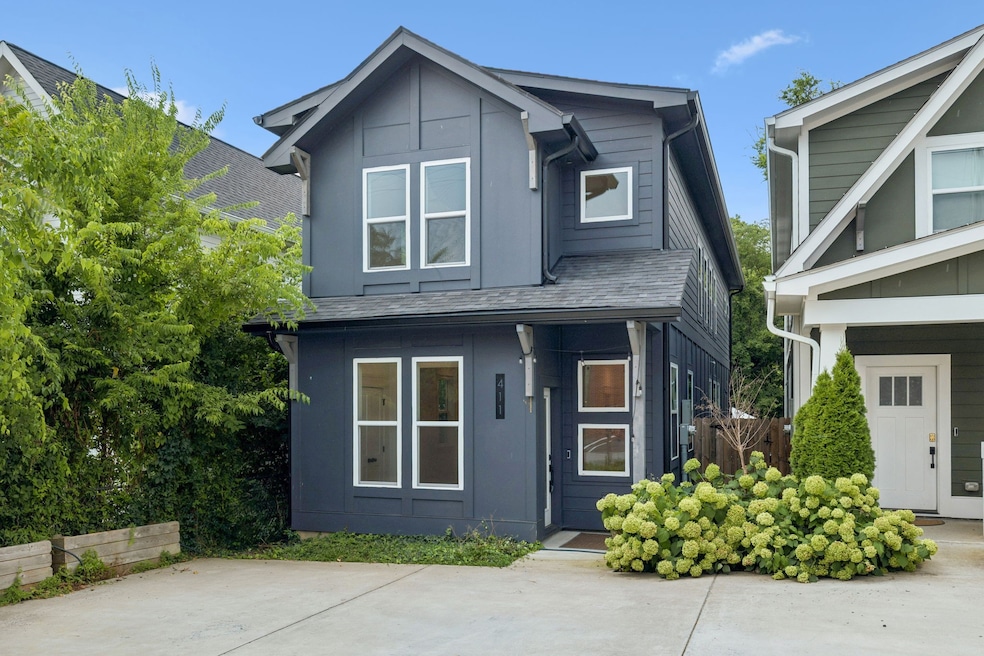 For Sale $554,999 • Co-Listing Agent