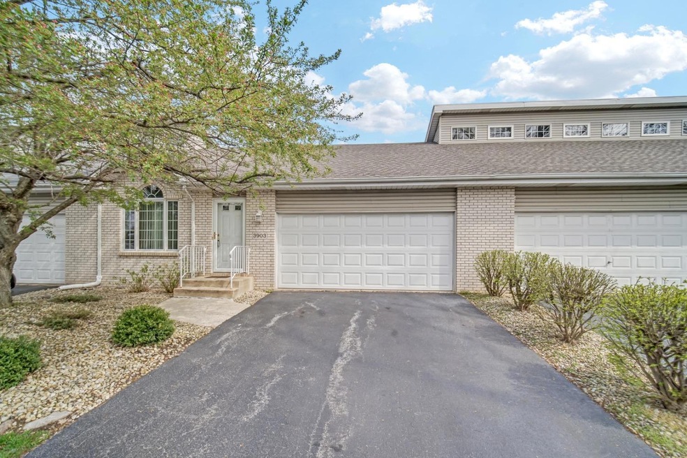 3903 Price Cir, Highland, IN 46322 - photo 1