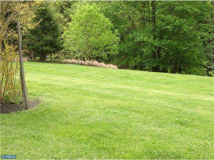 3 Llangollen Ln, Newtown Square, PA 19073 - photo 1