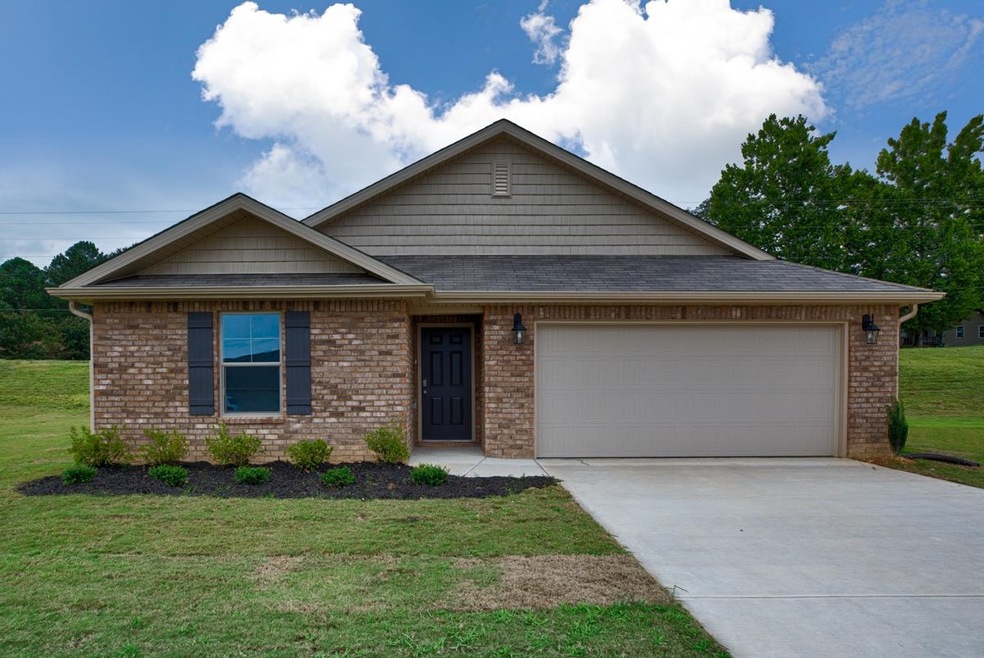 1102 Quail Hollow Rd, Cullman, AL 35055 - photo 1