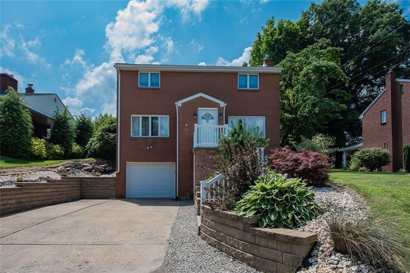 Nice Curb Appeal!
