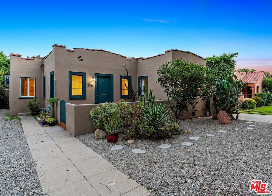 Sold $1,115,000 • Co-Listing Agent