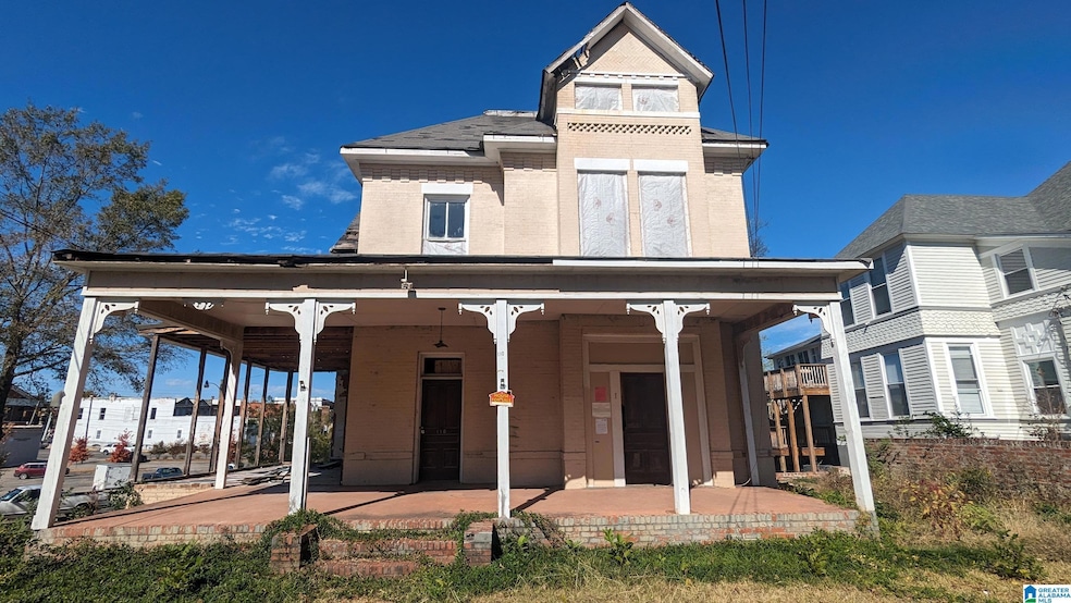 110 Coffee St E, Talladega, AL 35160 - photo 1