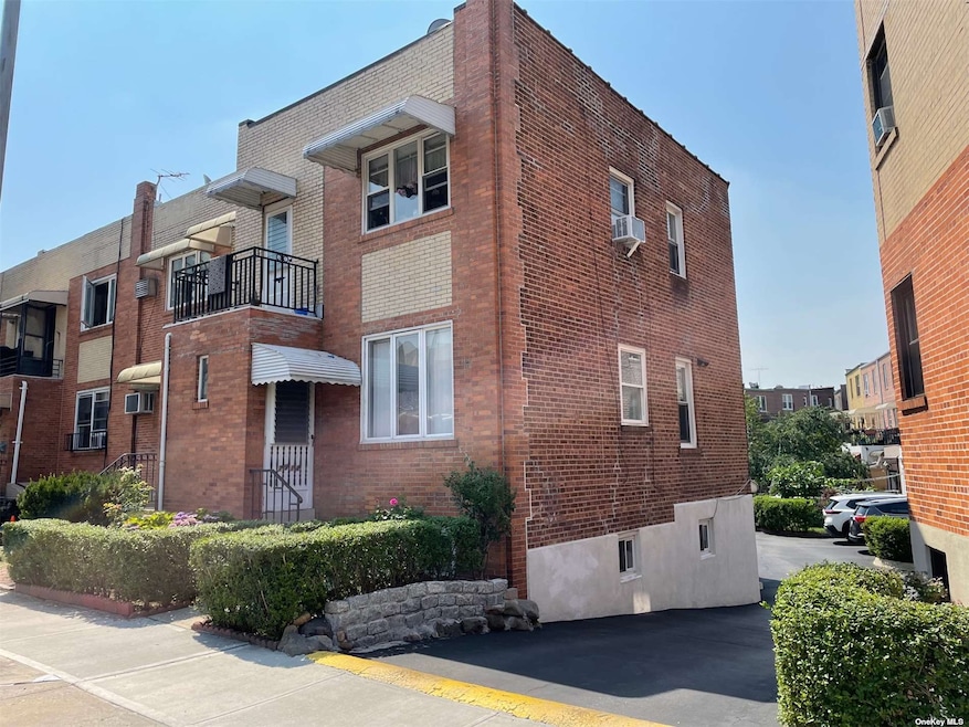 79-14 Calamus Ave, Elmhurst, NY 11373 - photo 1