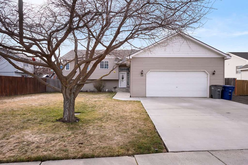 520 E Norma Lee Ave, Medical Lake, WA 99022 - photo 1