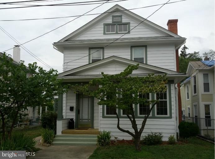 229 Cloud St unit B, Front Royal, VA 22630 - photo 1