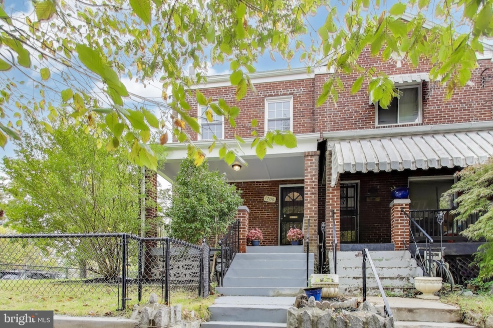 For Sale $439,900 • Co-Listing Agent