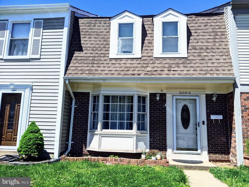 9089 Bonham Cir, Manassas, VA 20110 - photo 1