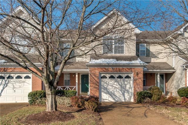 Great townhome in Fieldstone Farms Prescott Place