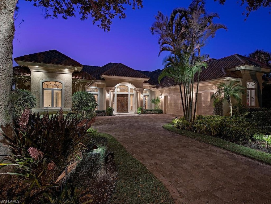 Sprawling Single-Story Home on Prime Cul-de-sac Si