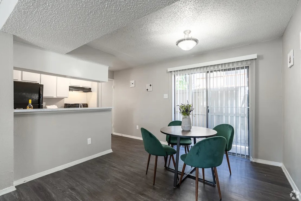 1000 River Bend Dr unit A2-0808, Lancaster, TX 75146 - photo 1