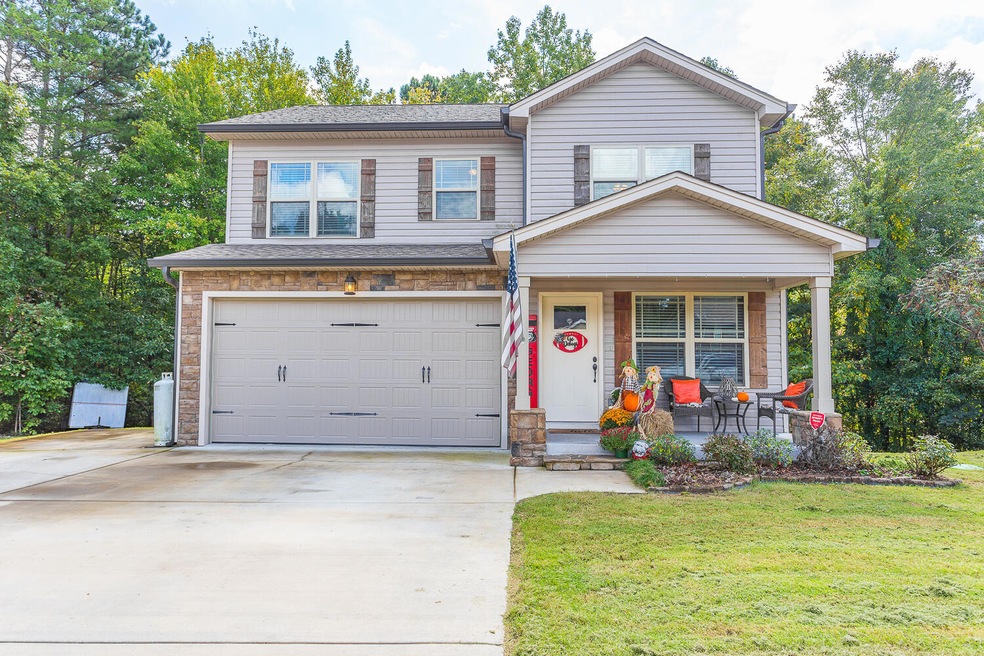 200 Cottage Crest HD -9