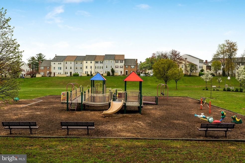 2820 Schubert Dr, Silver Spring, MD 20904 - photo 1