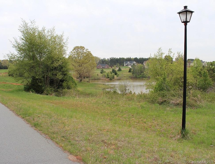 39 Luther Dr unit 39, Iron Station, NC 28080 - photo 1