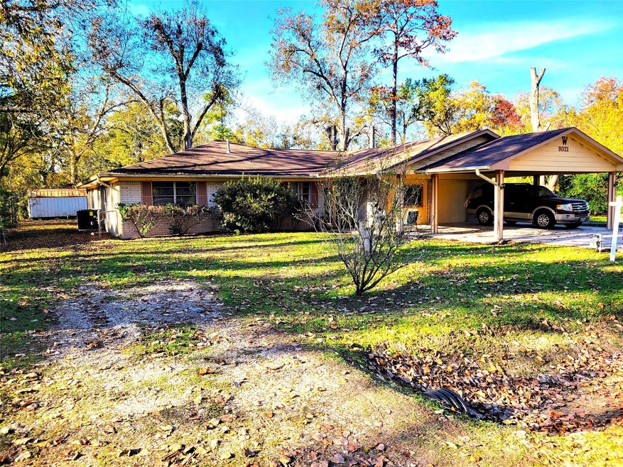 9321 Sherbourne St, Houston, TX 77016 - photo 1