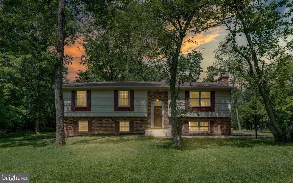 6018 Wheeler Ln, Broad Run, VA 20137 - photo 1