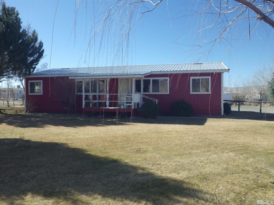 5870 Karen Dr, Winnemucca, NV 89445 - photo 1