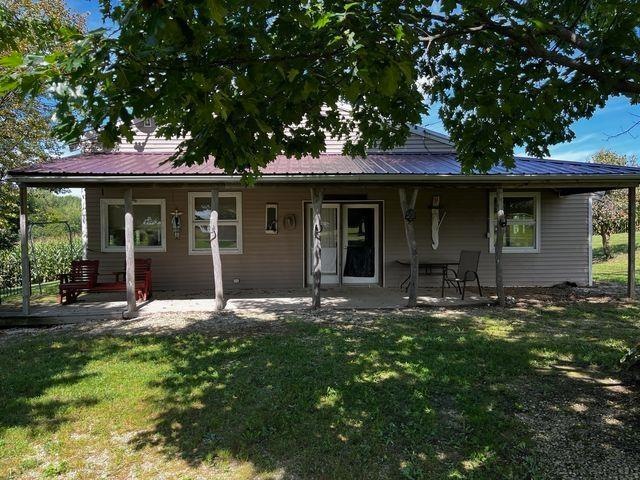 34998 Crystal Rd, Strawberry Point, IA 52076 - photo 1