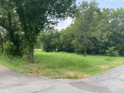 201 S 5th St, Bonham, TX 75418 - photo 1