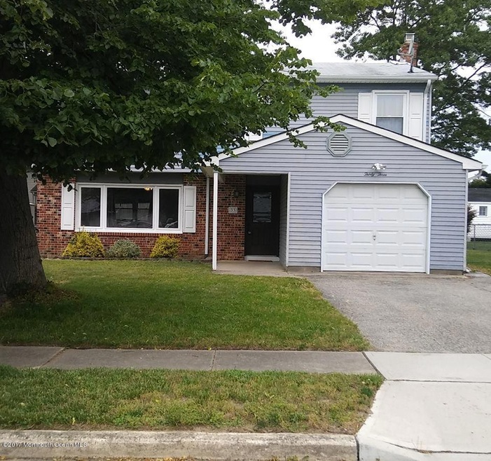 33 Conifer St, Howell, NJ 07731 - photo 1