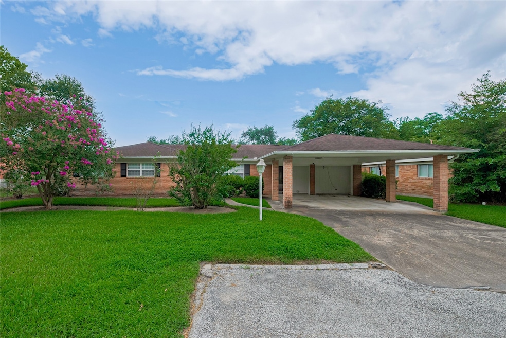 1921 Abilene Street, League City, Texas 77572