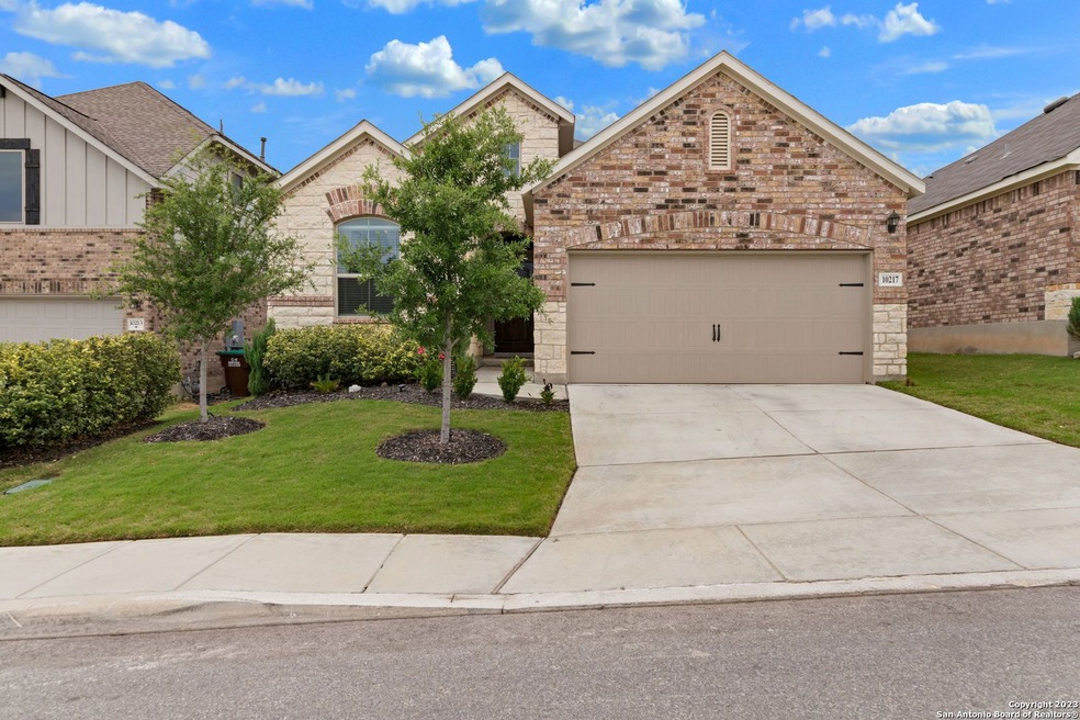 10217 Bricewood Place, San Antonio, TX 78254 - photo 1
