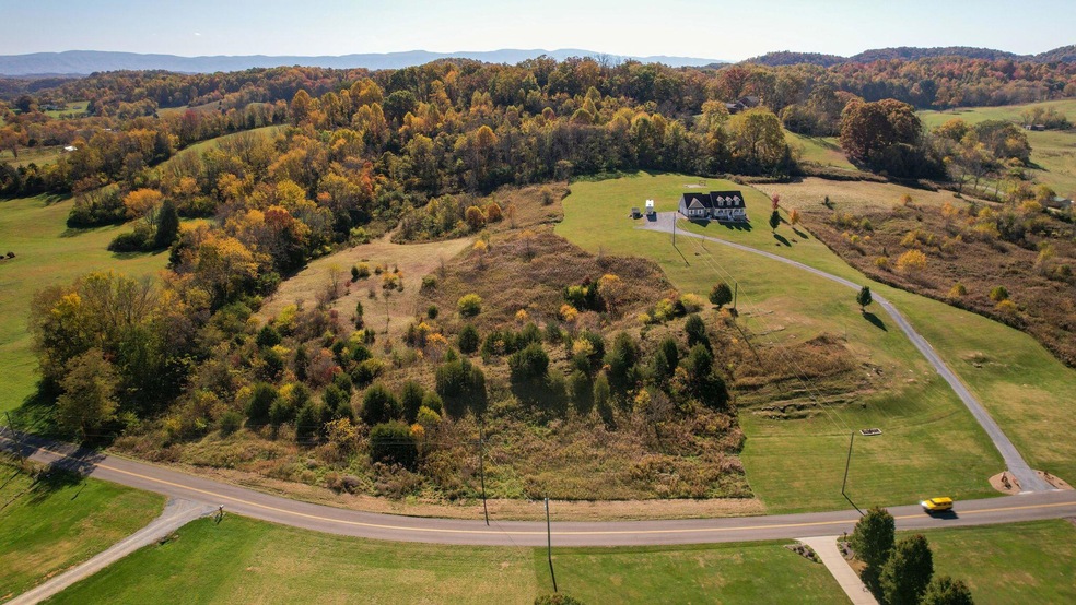 3-web-or-mls-11470-reedy-creek-rd