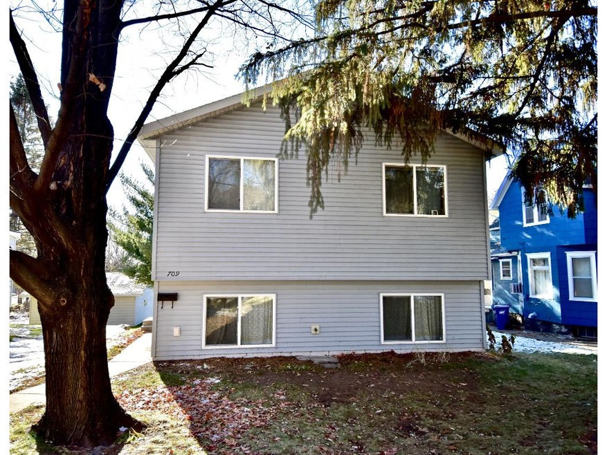 709 2nd Ave North, Sauk Rapids.