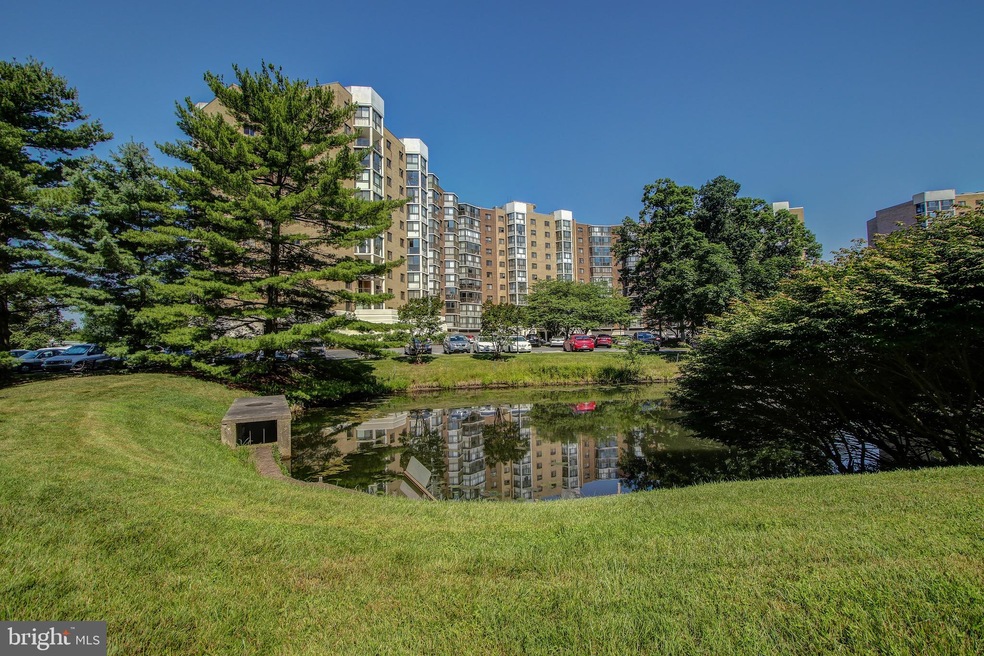 15101 Interlachen Dr unit 108, Silver Spring, MD 20906 - photo 1