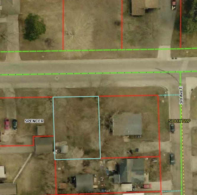 212 E 18th St, Spencer, IA 51301 - photo 1