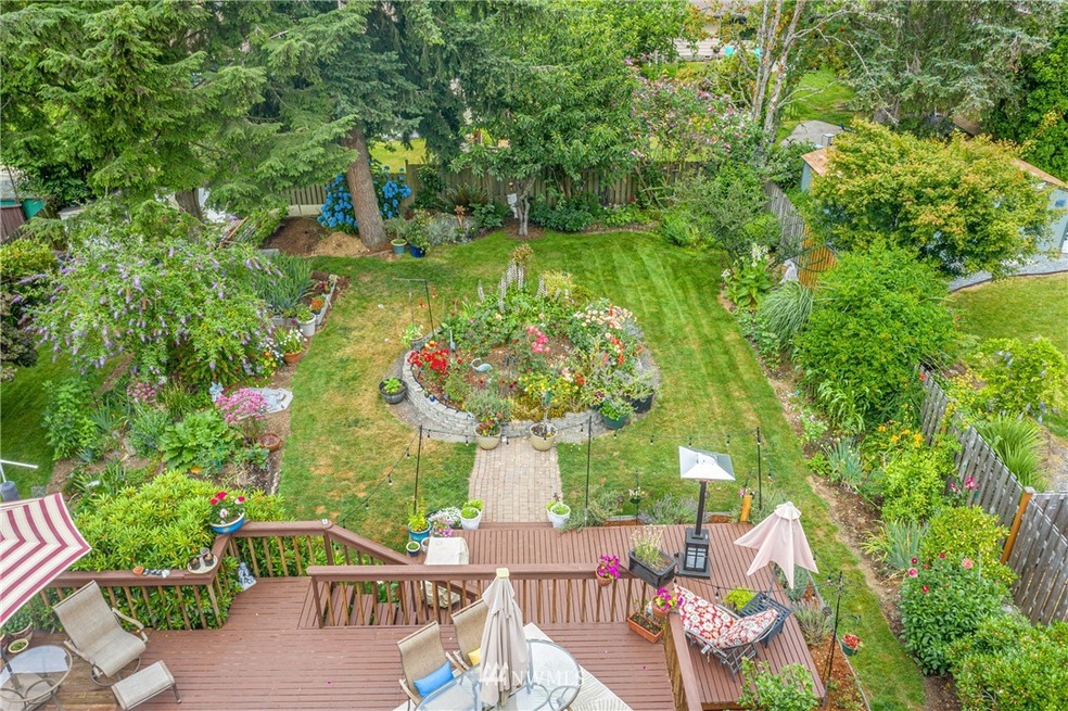 8707 Maple Ln, Edmonds, WA 98026 - photo 1