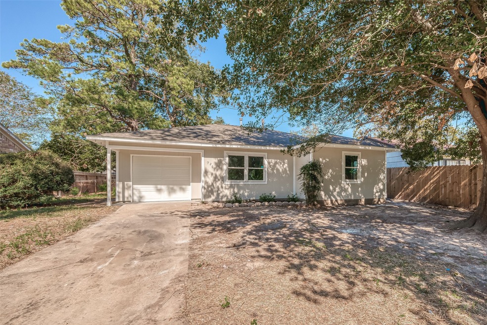 7269 Wiley Rd, Houston, TX 77016 - photo 1