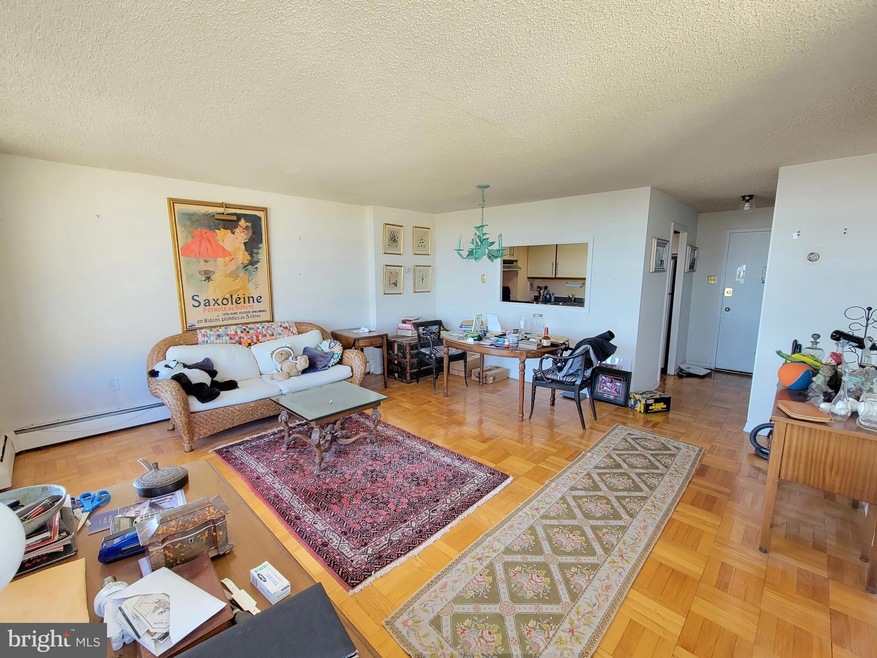 Radnor House unit 922, Bryn Mawr, PA 19010 - photo 1