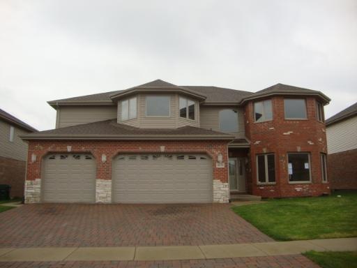 4835 W Sligo Way, Country Club Hills, IL 60478 - photo 1