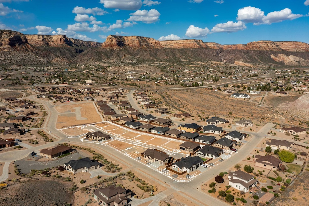 2308 Rocky Knoll Ct, Grand Junction, CO 81507 - photo 1