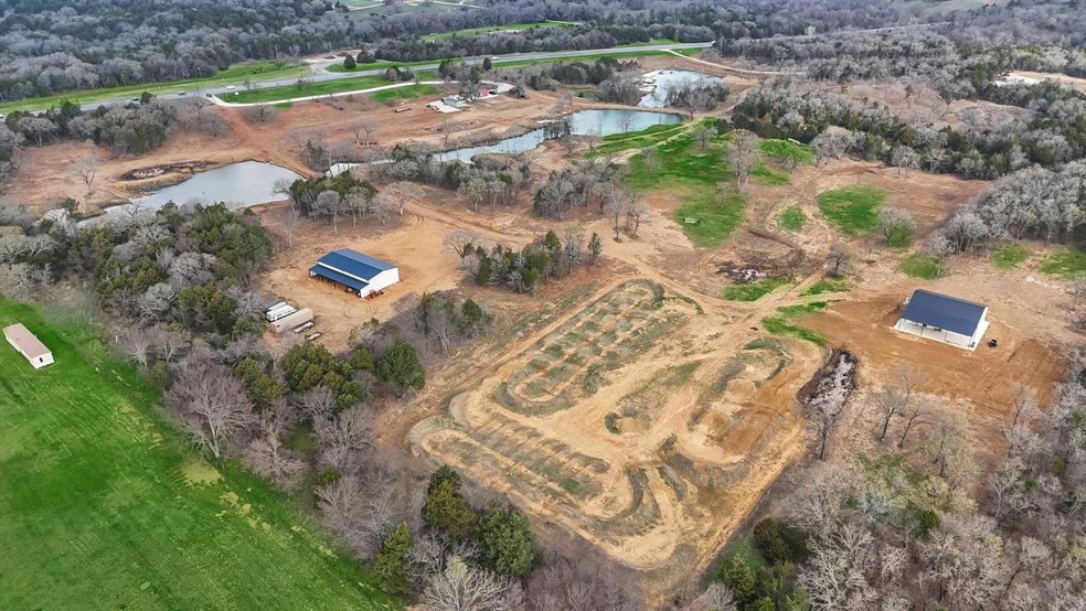 25874 Hwy 377, Whitesboro, TX 76273 - photo 1